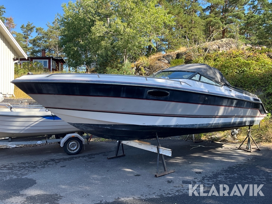 Motorbåt Chaparall Day Cruiser 2550 SX
