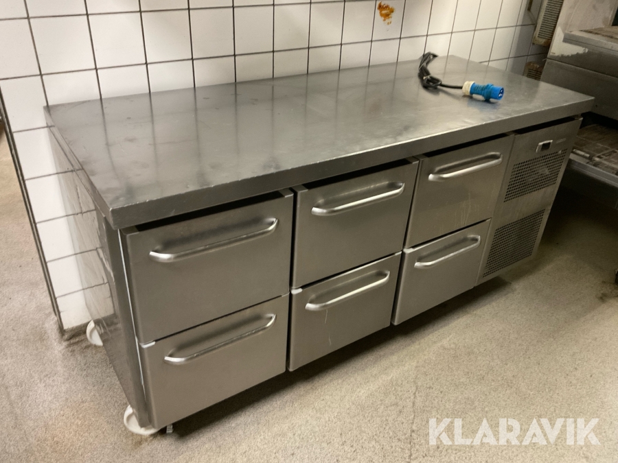 Kylbänk Gram