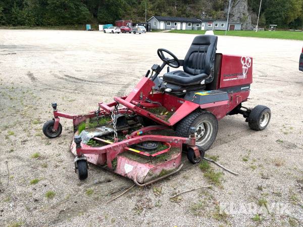 Åkgräsklippare Toro Groundmaster 325-D 4WD Powersteer