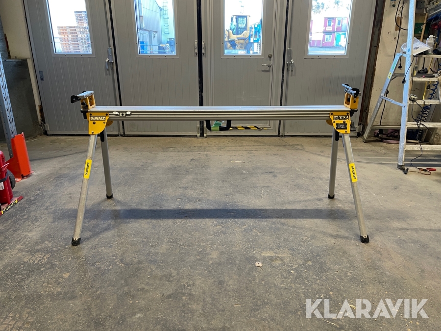 Sågbänk Dewalt DE7023