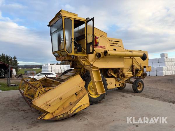 Tröska Clayson M135