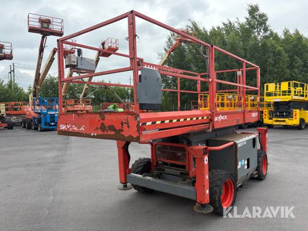 Saxlift Skyjack SJ 6832RT
