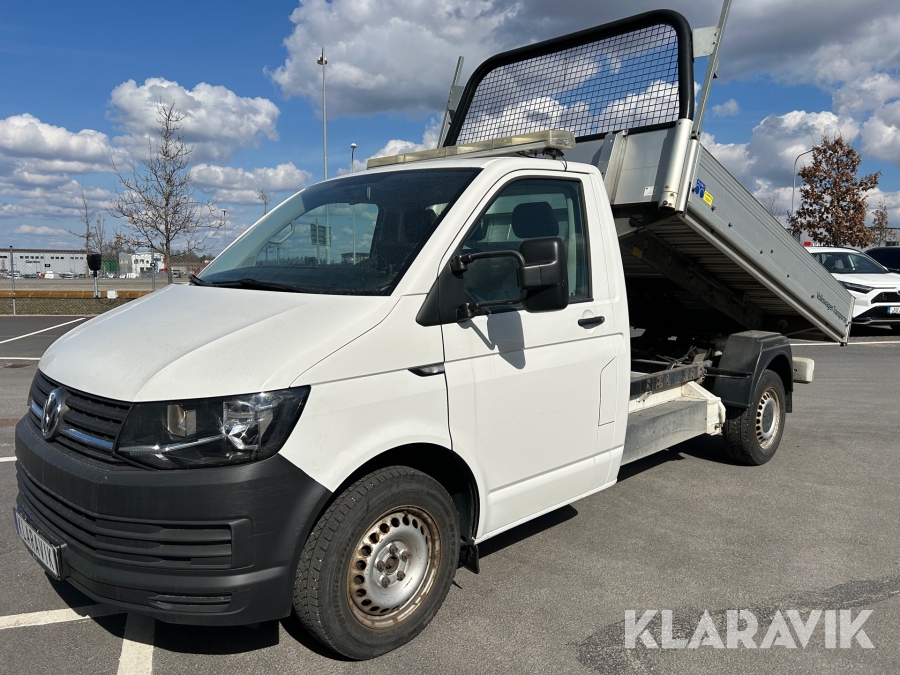 Pickup Volkswagen Transporter med Tippflak