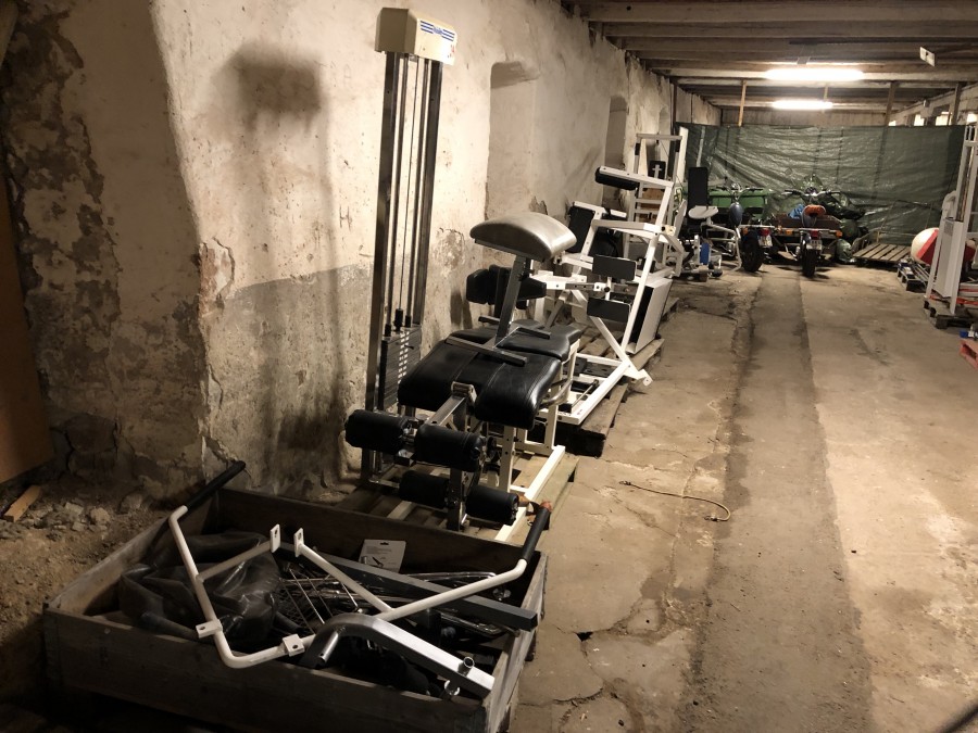 Träningsutrustning / Gym