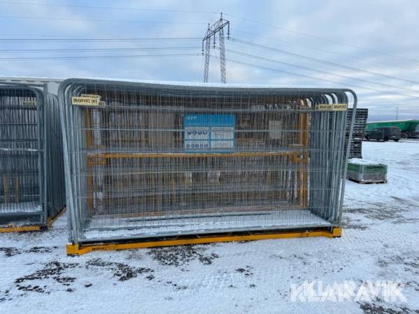 Byggrind och 124st byggstängsel BGFix