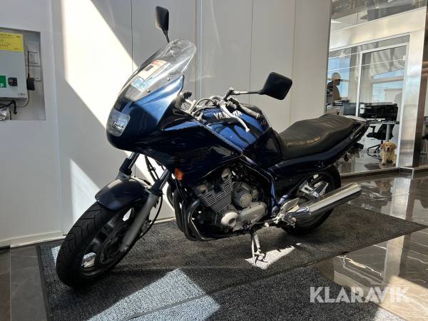 Motorcykel Yamaha Diversion 900