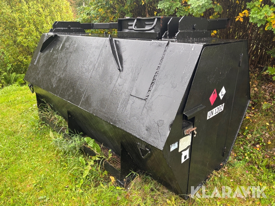 Dieseltank 2000 L