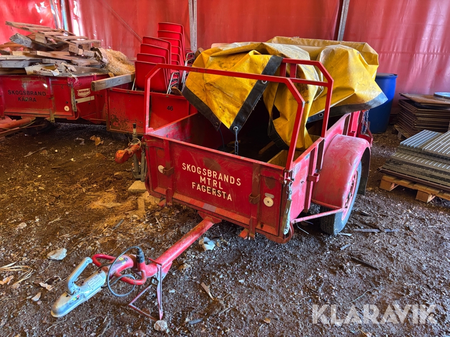 Personbilssläp Strada Universal