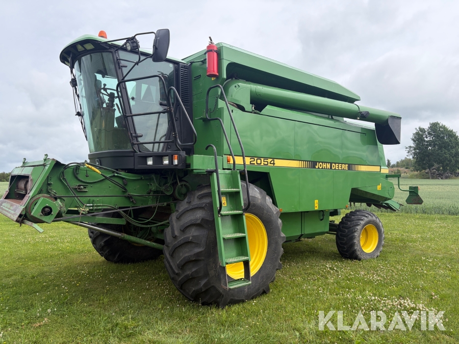 Skördetröska John Deere 2054