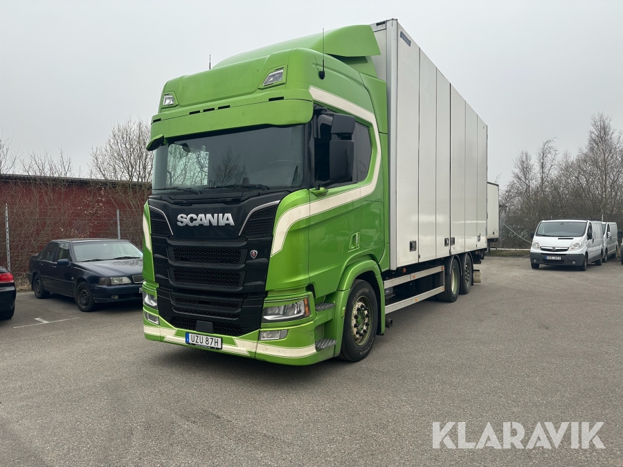 Lastbil med skåp Scania R580 Nextgen bakgavellyft