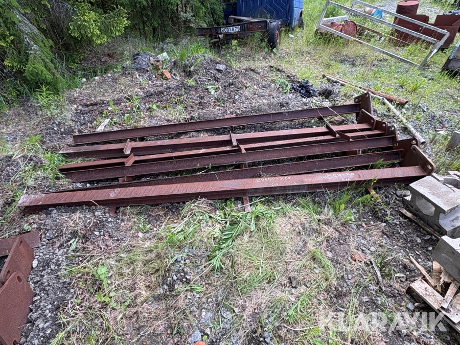 H-Balk med fot 120x120x3600 29st