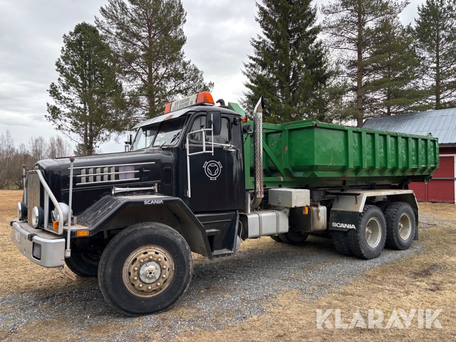 Veteranlastbil Scania LA82B förlängd