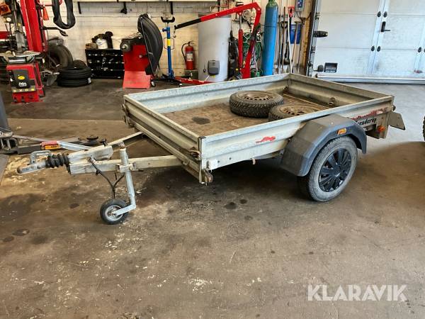 Personbilssläp Brenderup 750