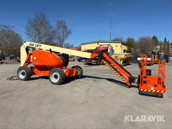 Vikbomslift JLG 600AJ