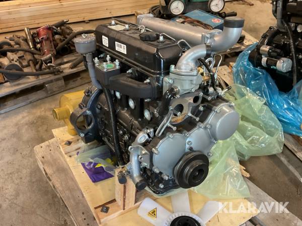 Komplett dieselmotor Zhejiang Xinchai 4-cylindrig