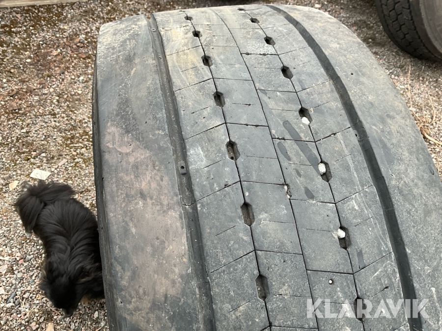 Lastbilsdäck Michelin 355/50-22,5 4st