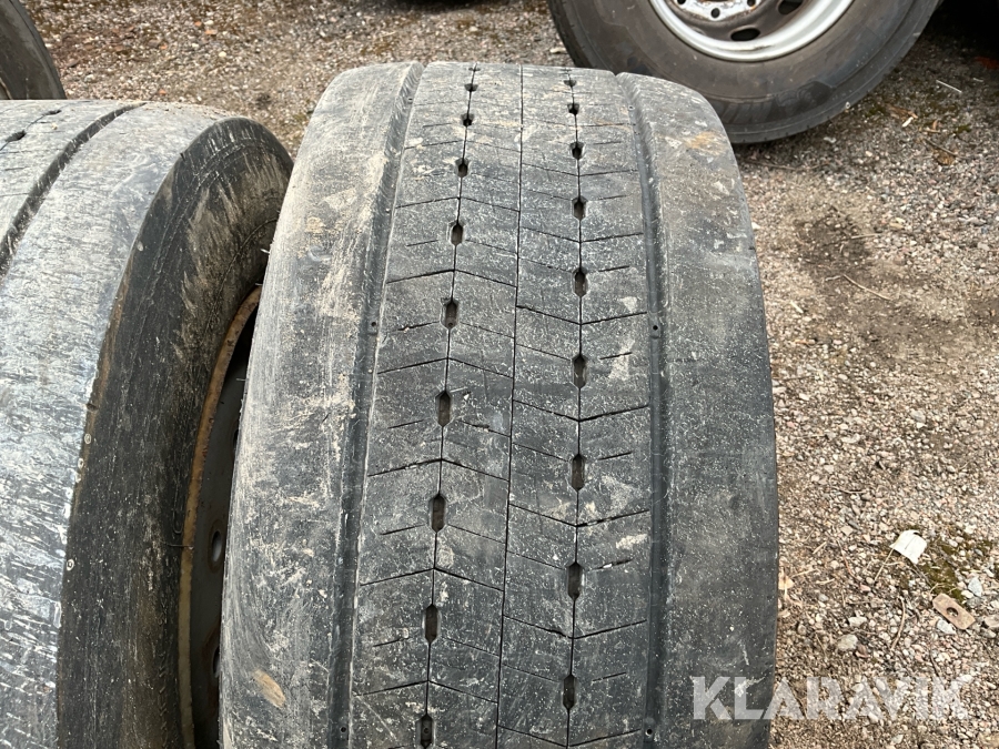 Lastbilsdäck Michelin 355/50-22,5 4st