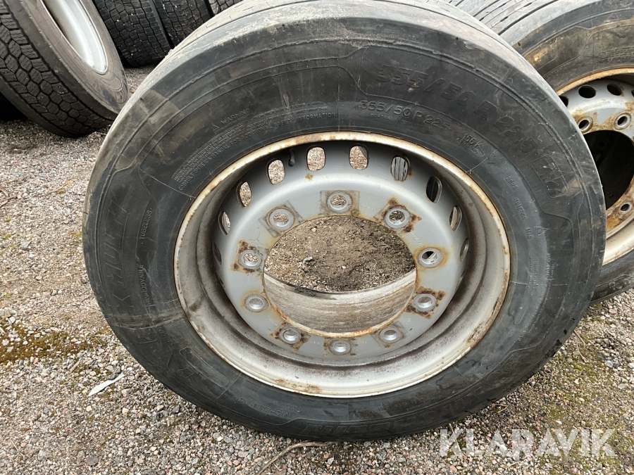 Lastbilsdäck Michelin 355/50-22,5 4st