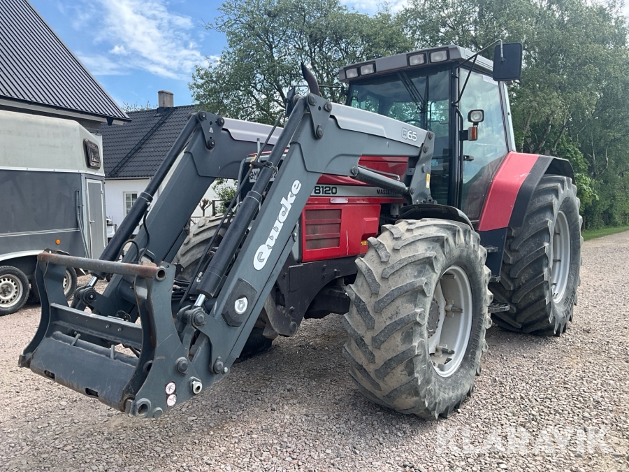 Traktor Massey Ferguson 8120 med lastare och frontlyft