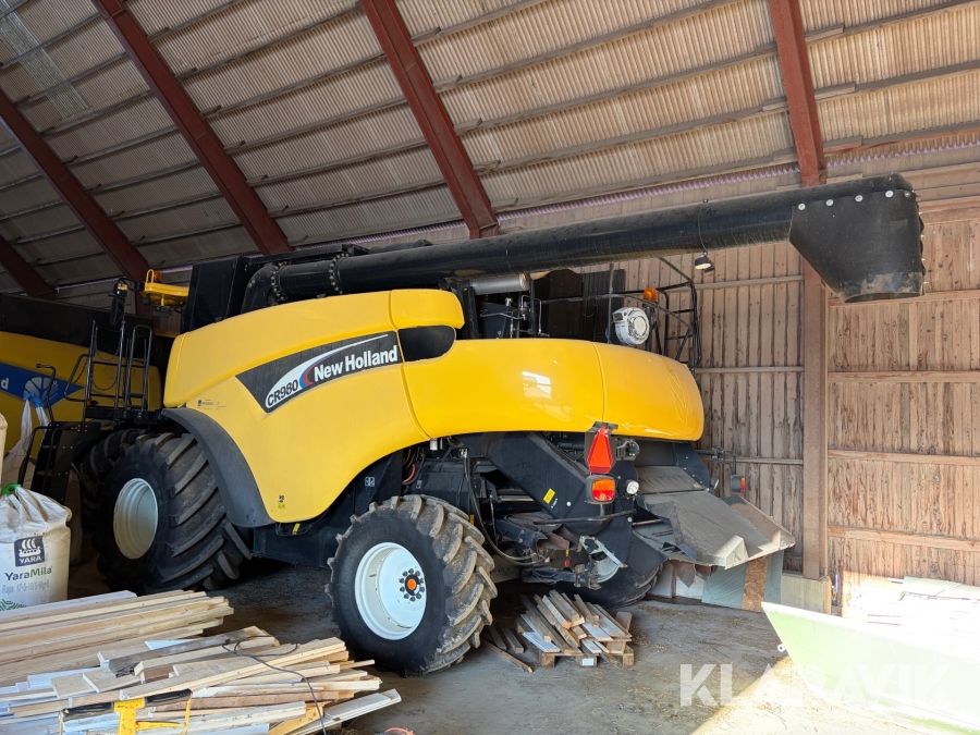Skördetröska New Holland CR980 30 fot