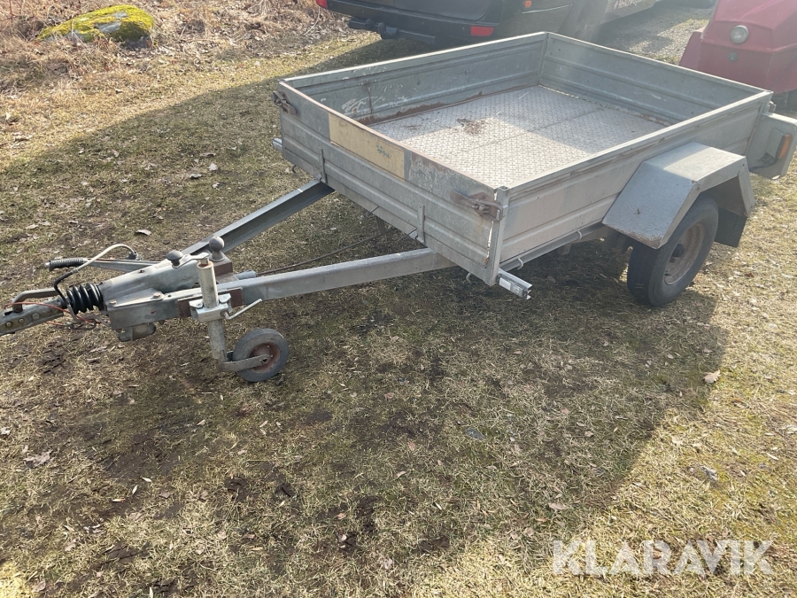 Personbilssläp Tranesläpet 300