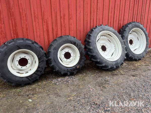 Däck Vredestein Traxion 340/85 R 24 & 340/85 R 38