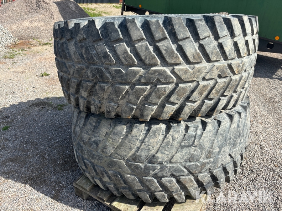Entreprenaddäck Nokian 540/65R28 2 stycken
