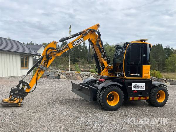 Grävmaskin JCB Hydradig 110WT 4F med kärra och redskap