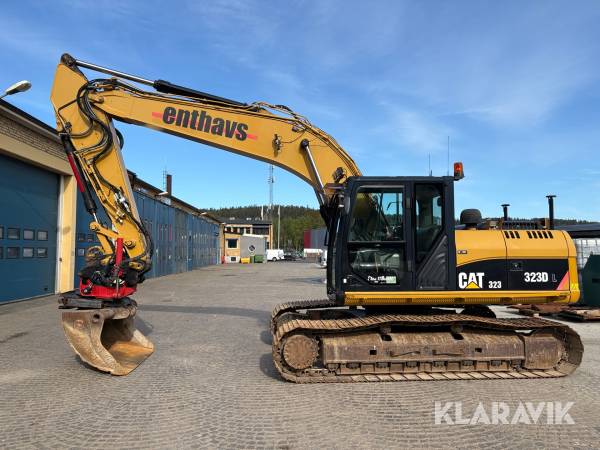 Grävmaskin CAT 323D L