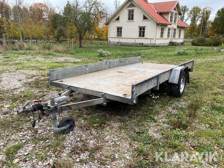 Personbilssläp ÅTM, Tingsryd, Klaravik auktioner
