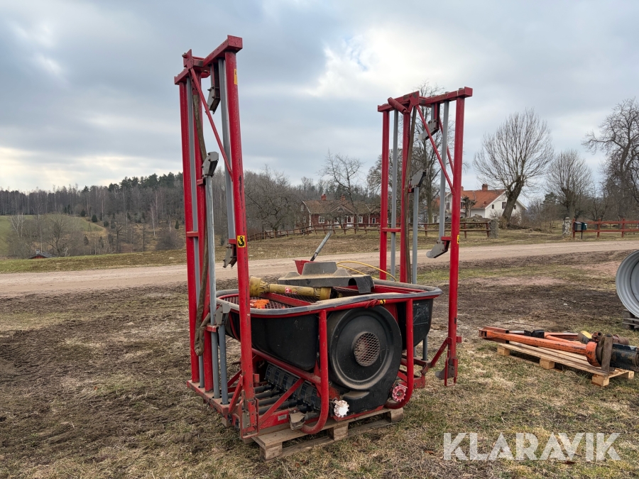 Gödningsspridare Ylö P-700 12m
