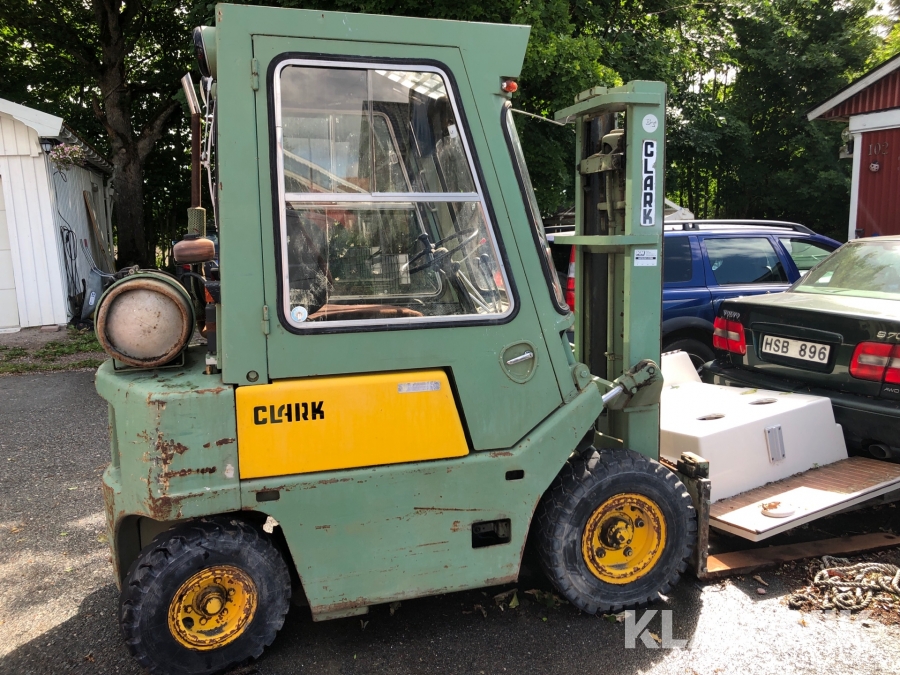 Truck Clark