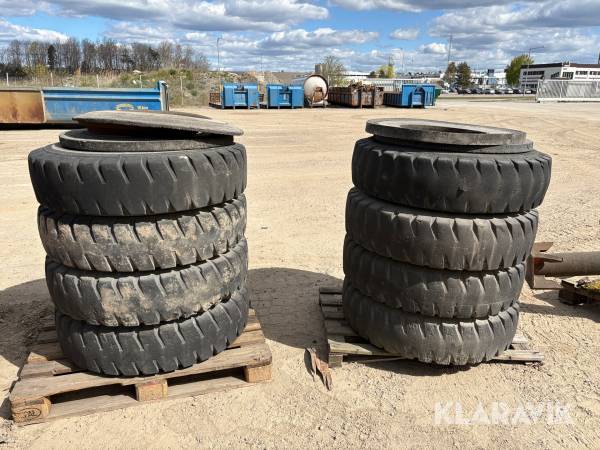 Däck Nokian 10.00-20 8st