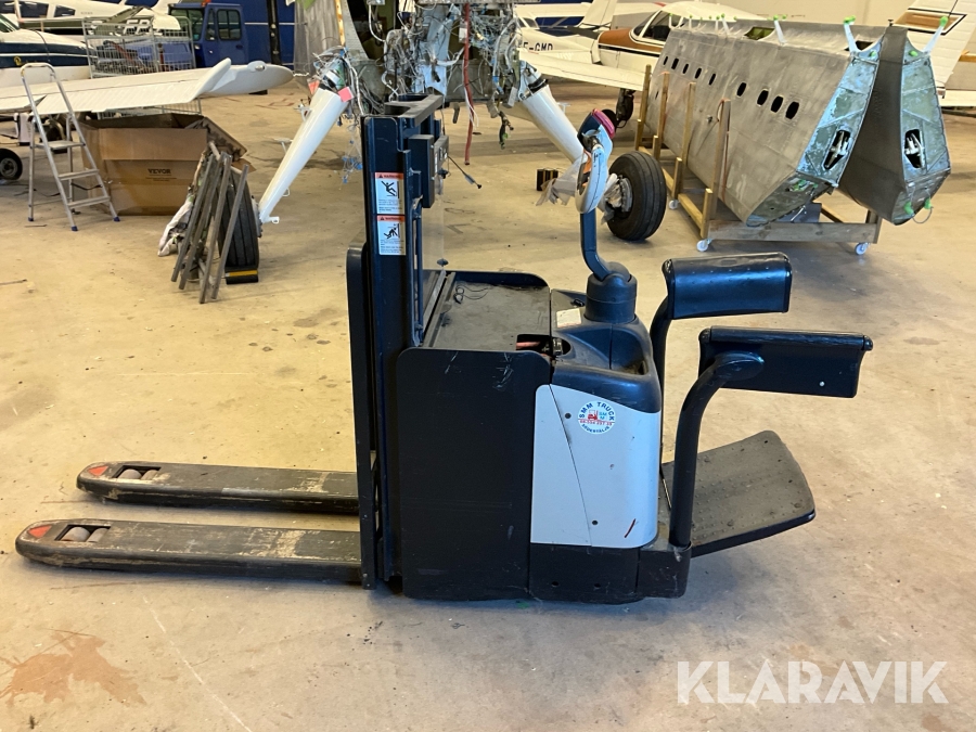 Åkstaplare Crown WD 2300 series