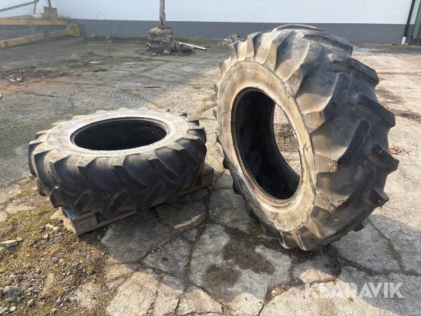 Traktordäck 2 st Michelin 16,9 R28