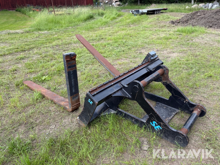 Pallgafflar Se  Equipment