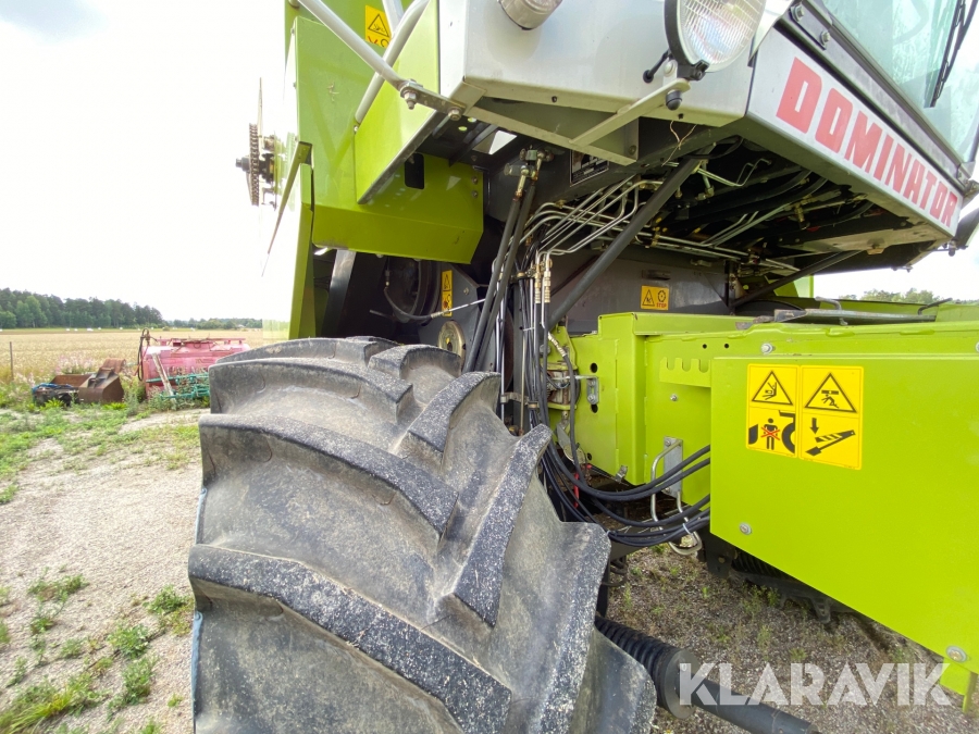 Skördetröska Claas Dominator 68S