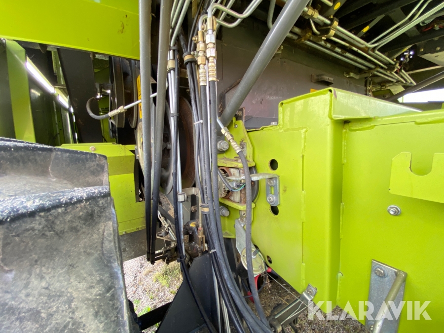 Skördetröska Claas Dominator 68S