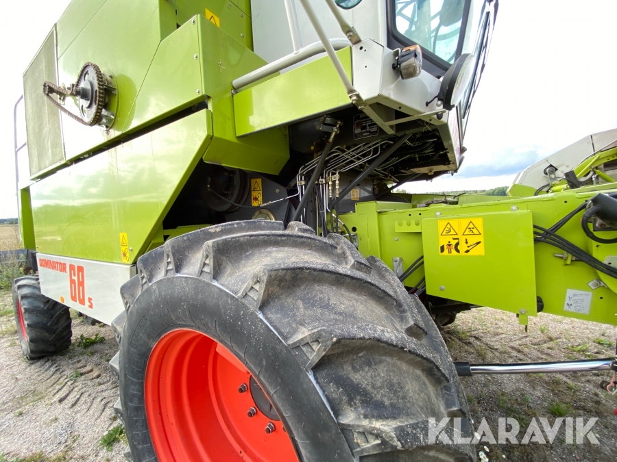 Skördetröska Claas Dominator 68S
