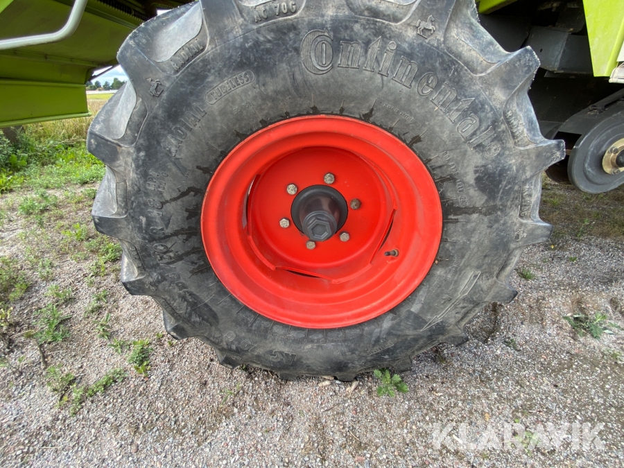 Skördetröska Claas Dominator 68S