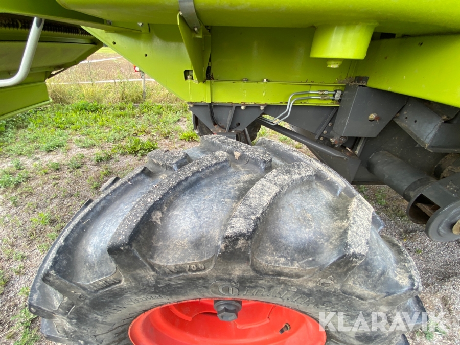 Skördetröska Claas Dominator 68S