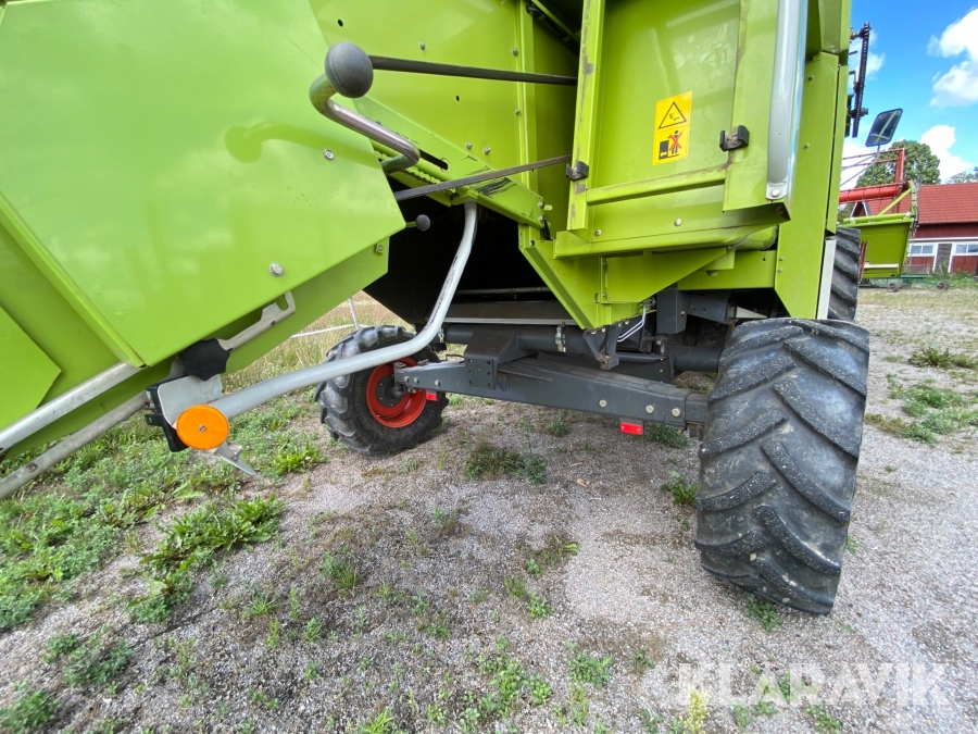 Skördetröska Claas Dominator 68S