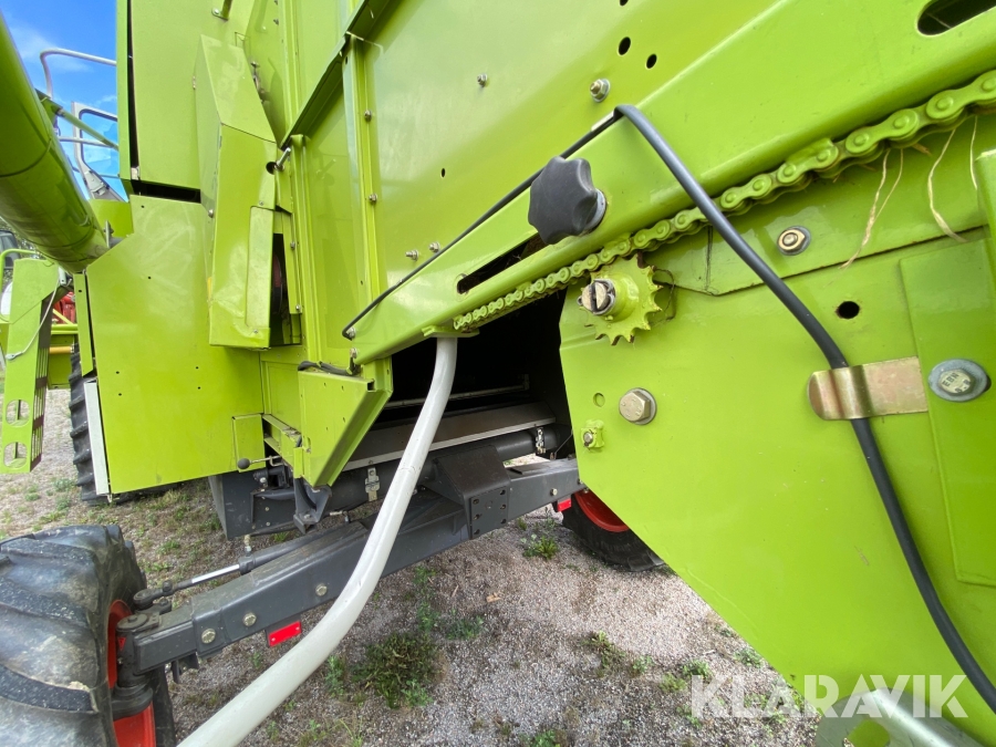 Skördetröska Claas Dominator 68S