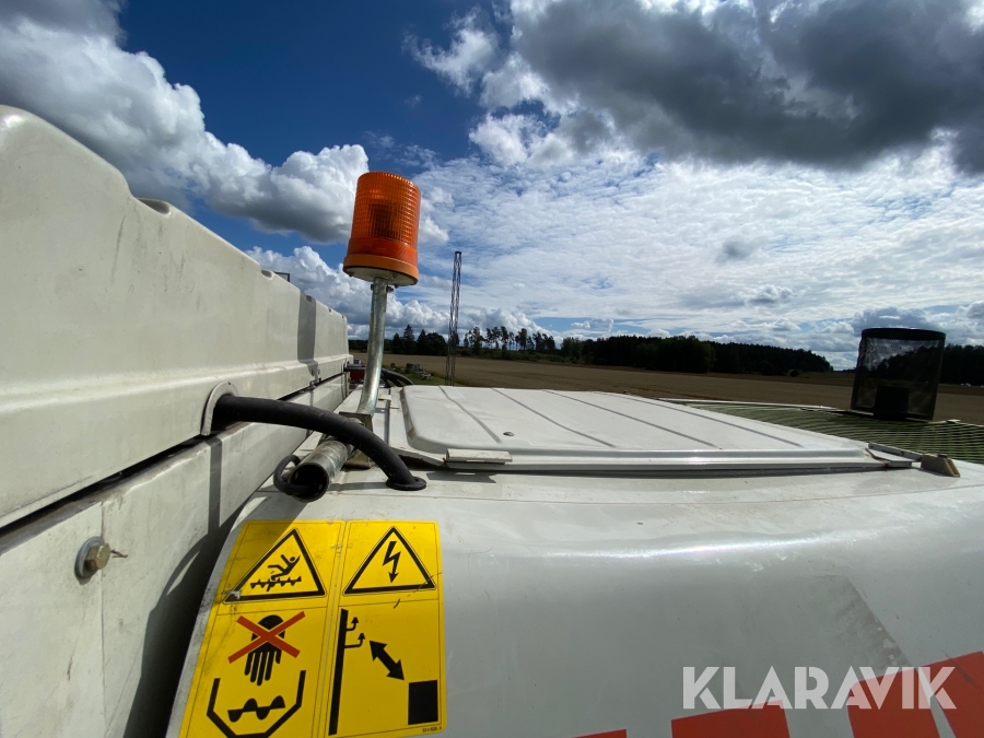 Skördetröska Claas Dominator 68S