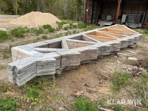Komplett stomme till maskinhall/förvaringsbyggnad 24x12m