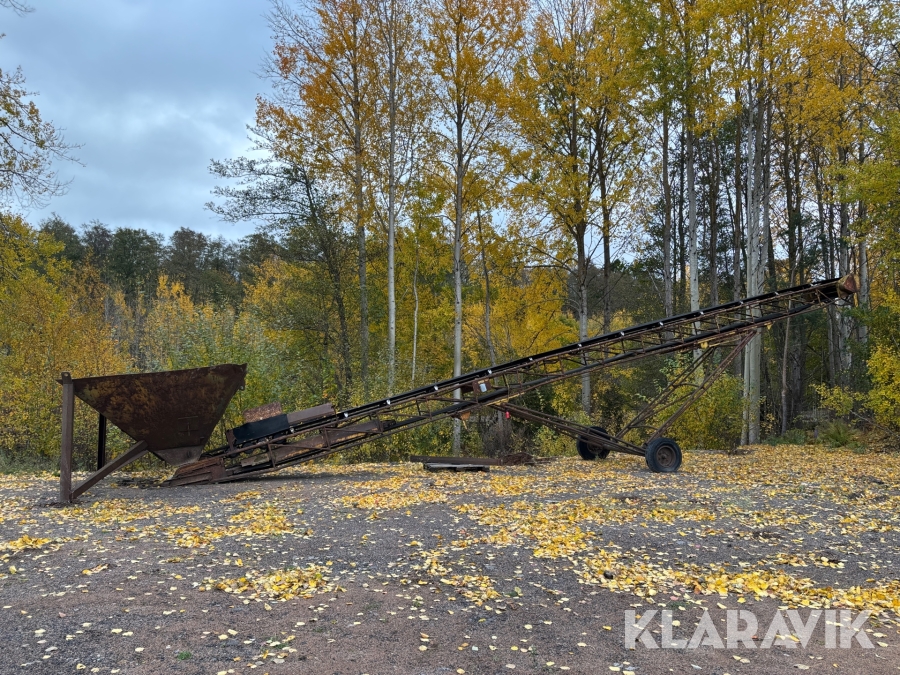 Transportör Kjällströms 15T-R60 med matarficka