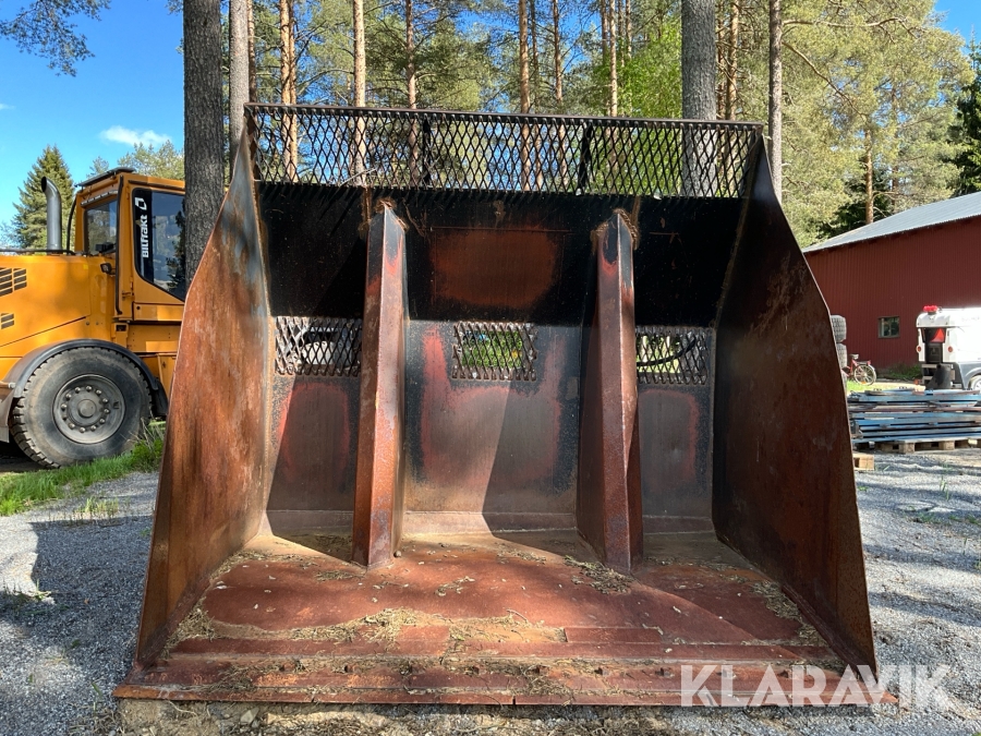 Höglyftande skopa 6,5 m3