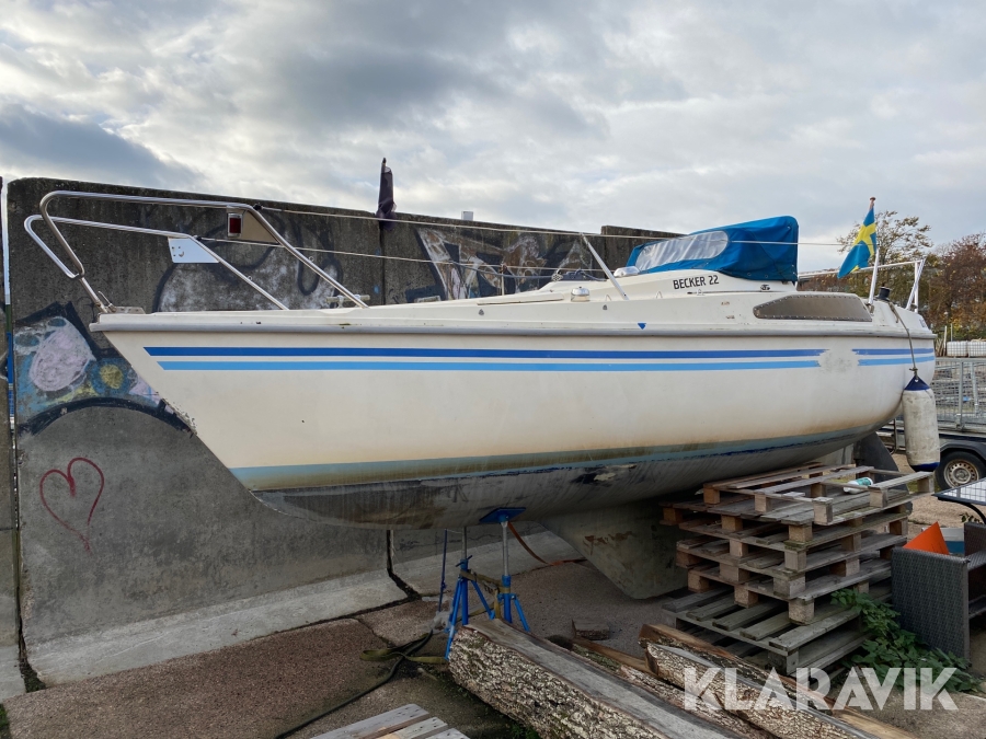 Segelbåt Becker 22
