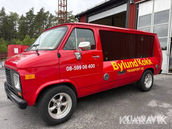 Mässutrustad Chevrolet G20 CG 21305 med 2st TV/ 350 V8 motor