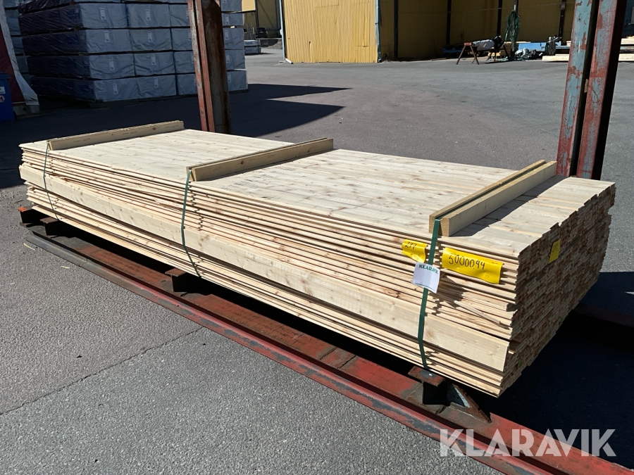 Virkespaket Gran golvträ A klass 20x95  1036löpmter